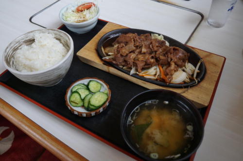 安心感のある、美味しい定食でした