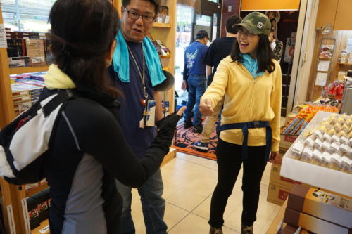 ココの1階はお土産屋さんです