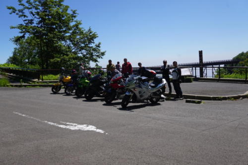 2日目、磐梯吾妻スカイラインを走って行きます。写真は逆光でダメダメでした。。