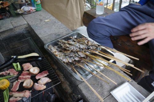BBQと釣った魚の塩焼きです